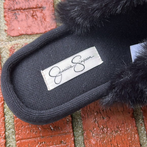 Jessica Simpson Black Plush Faux Fur Open Toe Platform Slip-On Ladies Slippers - Picture 6 of 9